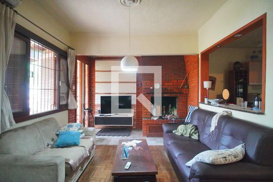 Sala de TV de casa à venda com 3 quartos, 360m² em Centro, Novo Hamburgo