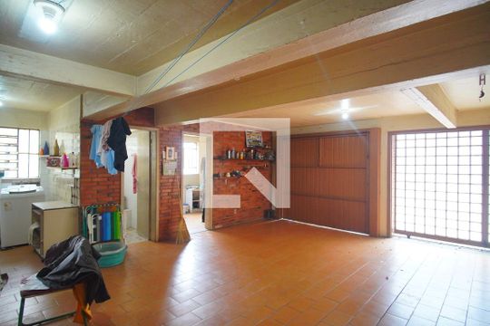 Garagem de casa à venda com 3 quartos, 360m² em Centro, Novo Hamburgo