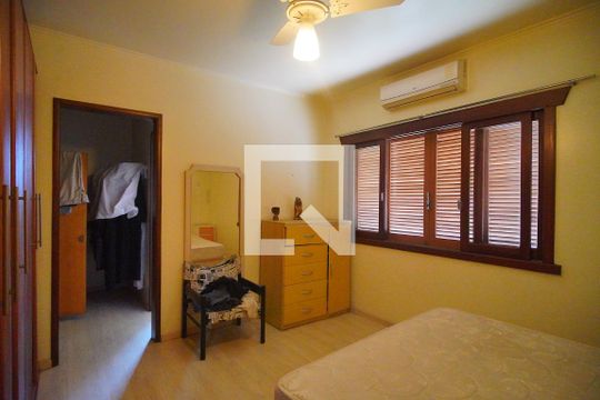 Suíte de casa à venda com 3 quartos, 360m² em Centro, Novo Hamburgo