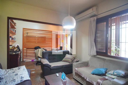 Sala de TV de casa à venda com 3 quartos, 360m² em Centro, Novo Hamburgo