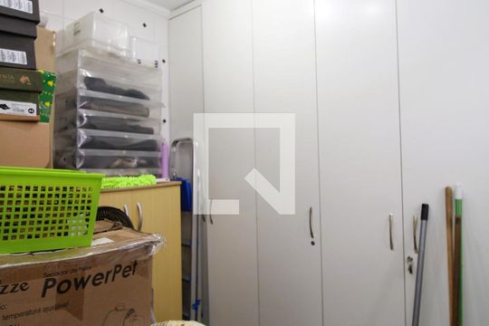 Quarto de Serviço de casa à venda com 3 quartos, 120m² em Vila Nova Carolina, São Paulo