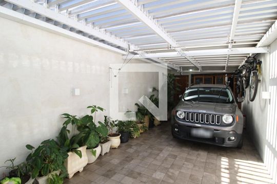 Garagem de casa à venda com 3 quartos, 120m² em Vila Nova Carolina, São Paulo