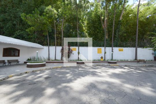 Área comum de casa de condomínio para alugar com 3 quartos, 140m² em Jardim Marajoara, São Paulo