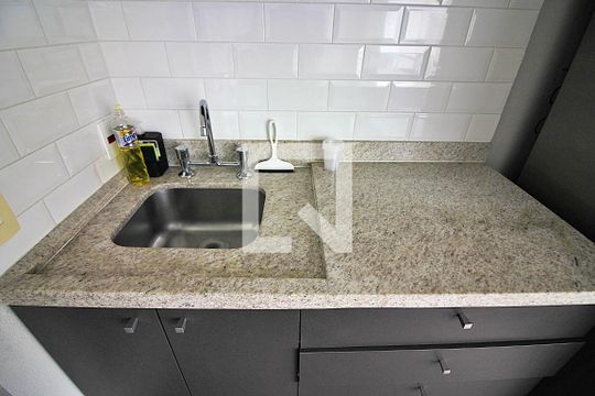 Sala Sacada de kitnet/studio para alugar com 1 quarto, 42m² em Centro, São Bernardo do Campo