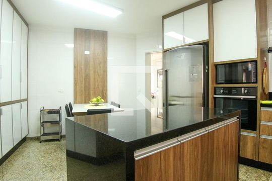 Cozinha de apartamento para alugar com 4 quartos, 184m² em Vila Formosa, São Paulo
