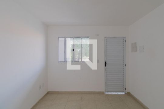 Apartamento à venda com 2 quartos, 37m² em Vila Granada, São Paulo