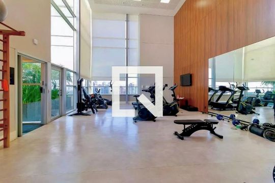Academia de kitnet/studio à venda com 1 quarto, 44m² em Santo Amaro, São Paulo
