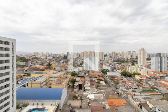 Vista da Sacada da Sala de apartamento à venda com 2 quartos, 46m² em Jardim Aida, Guarulhos