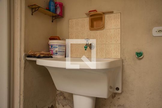 Área de Serviço de casa à venda com 2 quartos, 80m² em Vila Clementino, São Paulo