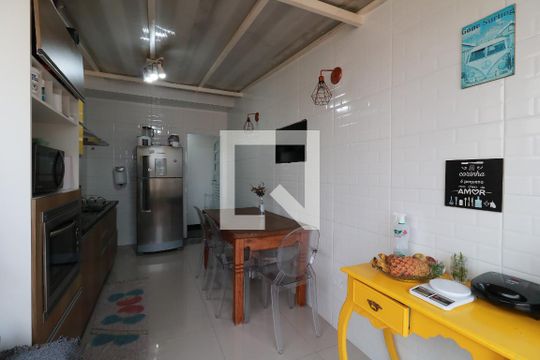 Cozinha de apartamento à venda com 2 quartos, 90m² em Parque Capuava, Santo André