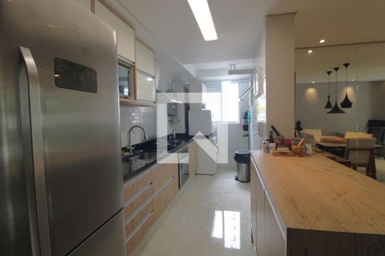 Cozinha de apartamento à venda com 2 quartos, 70m² em Cidade Ademar, São Paulo