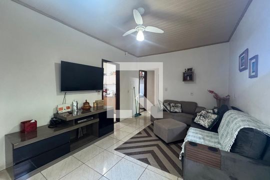 Sala de casa à venda com 4 quartos, 140m² em Santa Teresa, São Leopoldo
