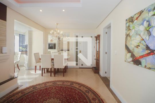 Sala de apartamento à venda com 3 quartos, 89m² em Petrópolis, Porto Alegre