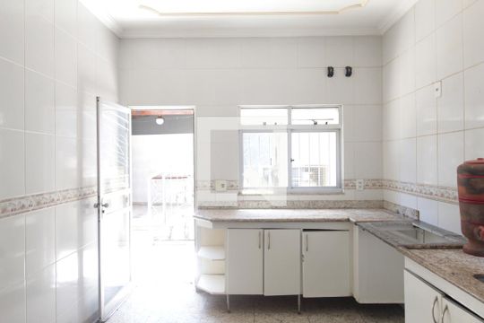 Cozinha de casa à venda com 5 quartos, 260m² em Céu Azul, Belo Horizonte