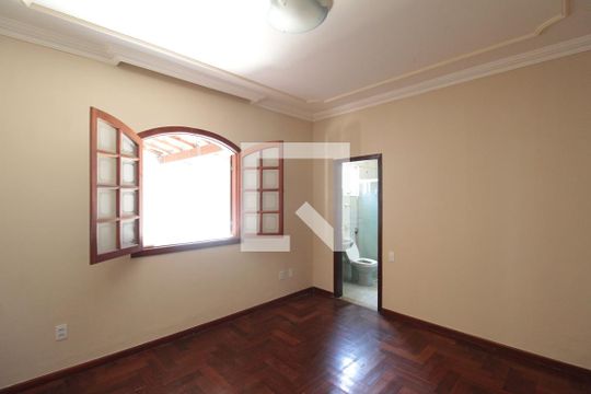 Suite 3 de casa à venda com 5 quartos, 260m² em Céu Azul, Belo Horizonte