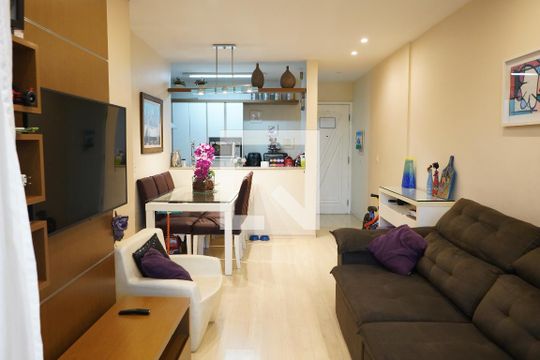 Sala de apartamento à venda com 2 quartos, 60m² em Jardim Analia Franco, São Paulo