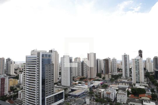Varanda - Sala de apartamento à venda com 2 quartos, 69m² em Setor Bueno, Goiânia