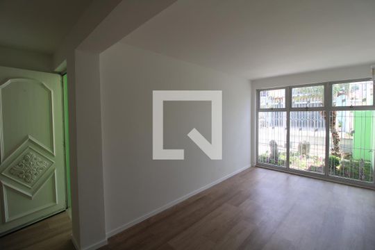 Sala de casa à venda com 4 quartos, 220m² em Jardim Umuarama, São Paulo