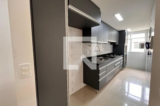 Cozinha de apartamento à venda com 3 quartos, 143m² em Taquara, Rio de Janeiro