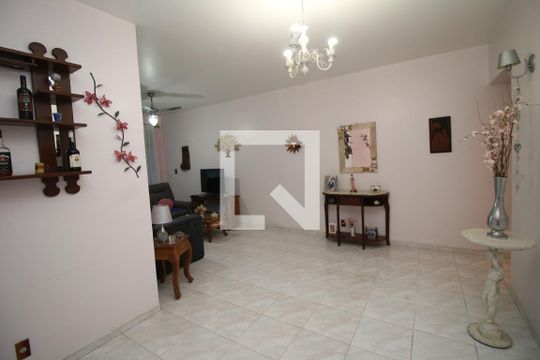 Sala de apartamento à venda com 3 quartos, 132m² em Penha Circular, Rio de Janeiro