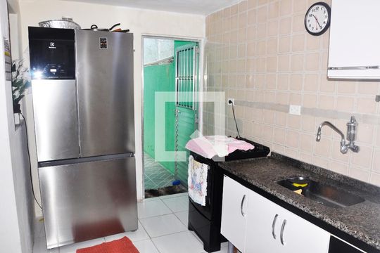 Cozinha de casa à venda com 2 quartos, 100m² em Vila Carbone, São Paulo