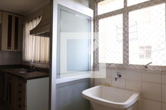 Área de Serviço de apartamento para alugar com 3 quartos, 100m² em Vila Seixas, Ribeirão Preto