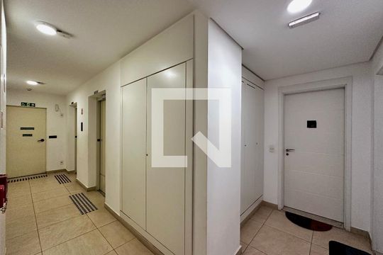 Hall Apartamento de apartamento à venda com 2 quartos, 92m² em Jardim Dom Bosco, São Paulo