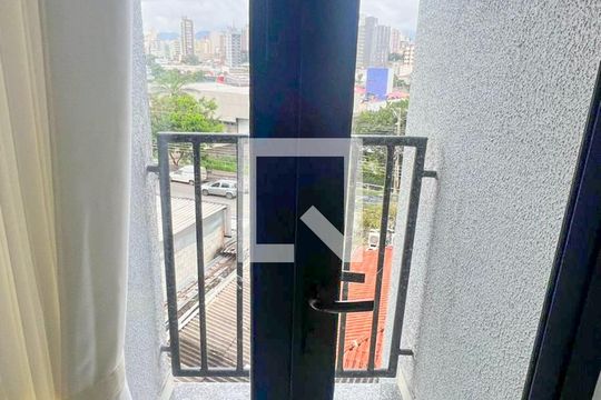 Sala/Cozinha de apartamento para alugar com 1 quarto, 35m² em Carlos Prates, Belo Horizonte