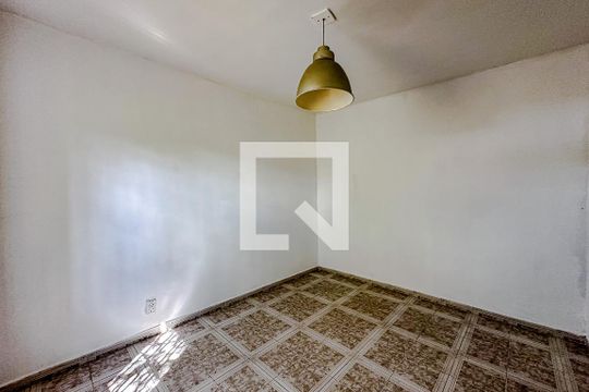Quarto 1 - Suíte de casa para alugar com 3 quartos, 60m² em Vila Regente Feijo, São Paulo