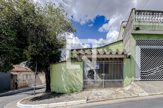 Fachada - Plaquinha de casa para alugar com 3 quartos, 60m² em Vila Regente Feijo, São Paulo