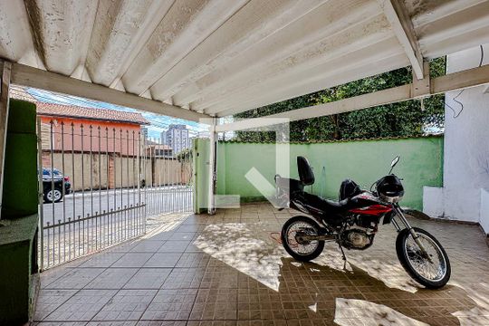 Garagem de casa para alugar com 3 quartos, 60m² em Vila Regente Feijo, São Paulo