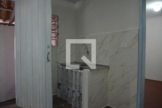 Casa para alugar com 2 quartos, 45m² em Vila Humaita, Santo André