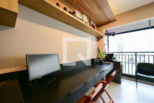 Sala/Quarto de kitnet/studio à venda com 1 quarto, 26m² em Mirandópolis, São Paulo