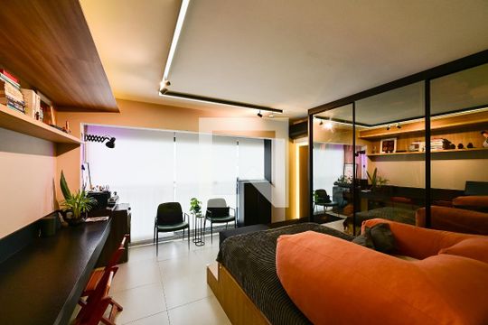 Sala/Quarto de kitnet/studio à venda com 1 quarto, 26m² em Mirandópolis, São Paulo