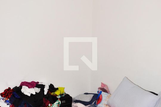 Quarto 01 de apartamento à venda com 2 quartos, 34m² em Vila Palmeiras, São Paulo