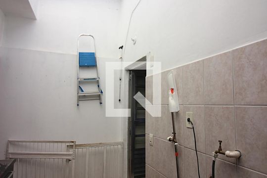Área de Serviço de casa à venda com 3 quartos, 107m² em Conjunto Residencial Pombeva, São Bernardo do Campo