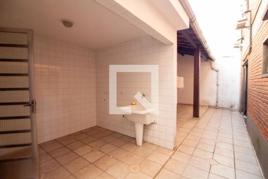 Área de Serviço de casa à venda com 4 quartos, 320m² em Brooklin, São Paulo
