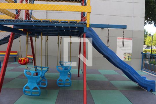 Área comum - Playground de apartamento para alugar com 3 quartos, 74m² em Fundação, São Caetano do Sul