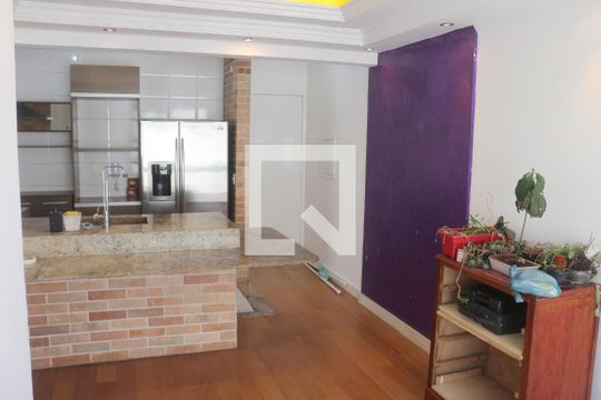 Sala de apartamento para alugar com 3 quartos, 74m² em Fundação, São Caetano do Sul
