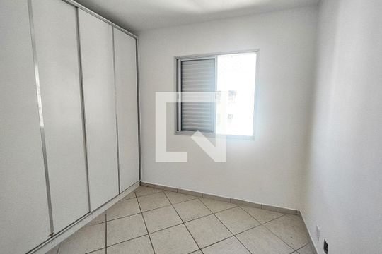 Quarto 2 de apartamento para alugar com 3 quartos, 74m² em Fundação, São Caetano do Sul