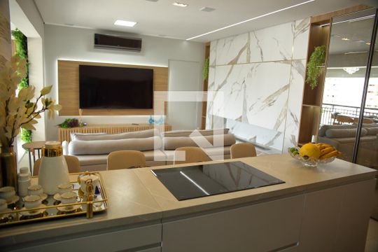Sala de apartamento à venda com 2 quartos, 118m² em Baeta Neves, São Bernardo do Campo