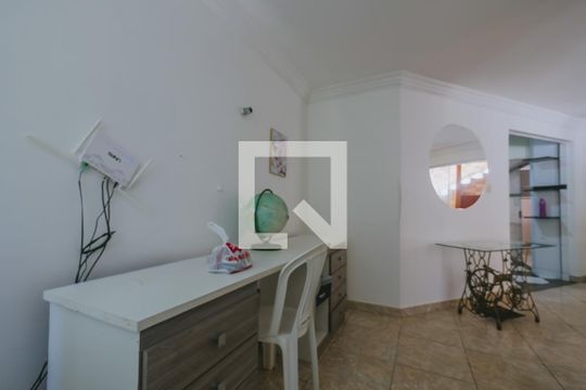Escritório de casa para alugar com 4 quartos, 200m² em Stella Maris, Salvador
