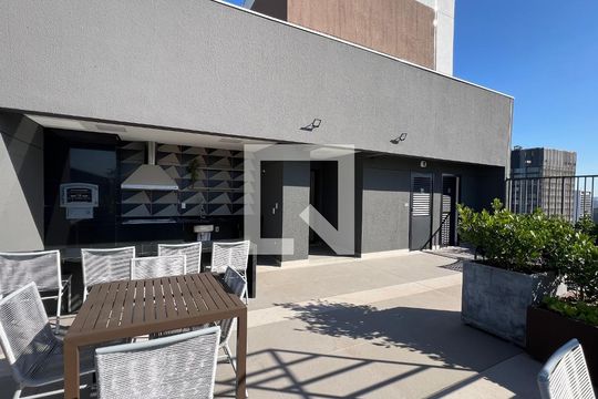 Área comum de apartamento à venda com 2 quartos, 40m² em Pinheiros, São Paulo