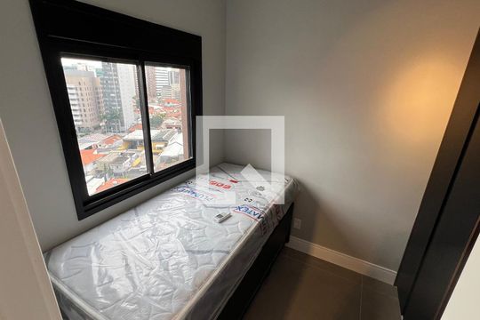 Quarto 2 de apartamento à venda com 2 quartos, 40m² em Pinheiros, São Paulo