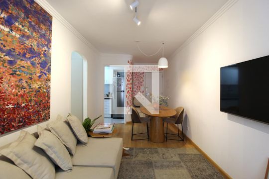 Apartamento para alugar com 1 quarto, 50m² em Vila Olímpia, São Paulo