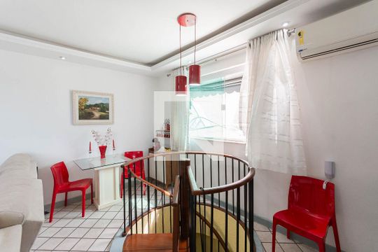 Sala (segundo andar) de apartamento à venda com 3 quartos, 220m² em Rio Comprido, Rio de Janeiro