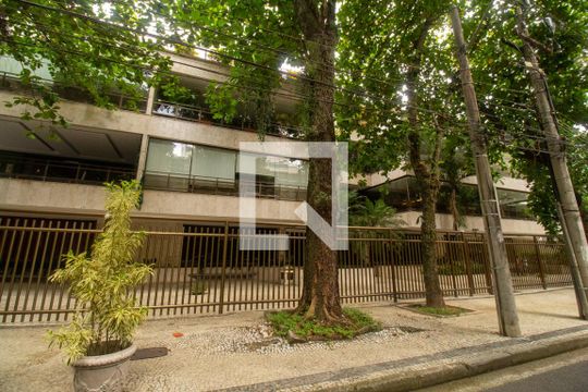 Fachada de apartamento para alugar com 5 quartos, 784m² em Barra da Tijuca, Rio de Janeiro
