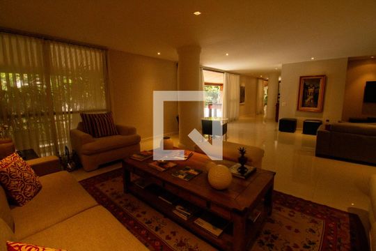Sala de apartamento à venda com 5 quartos, 784m² em Barra da Tijuca, Rio de Janeiro