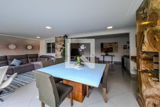 Sala de apartamento à venda com 2 quartos, 161m² em Cambuci, São Paulo