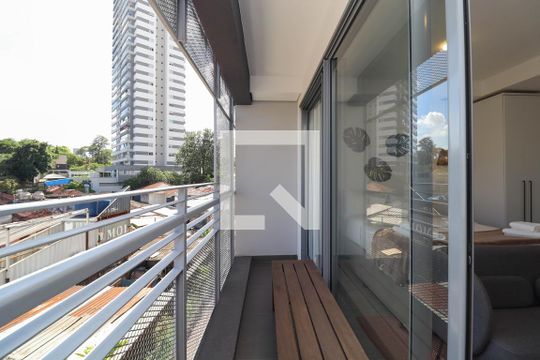Varanda de kitnet/studio à venda com 1 quarto, 29m² em Pinheiros, São Paulo